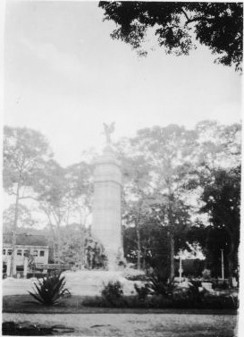 Le monument aux morts de Saigon